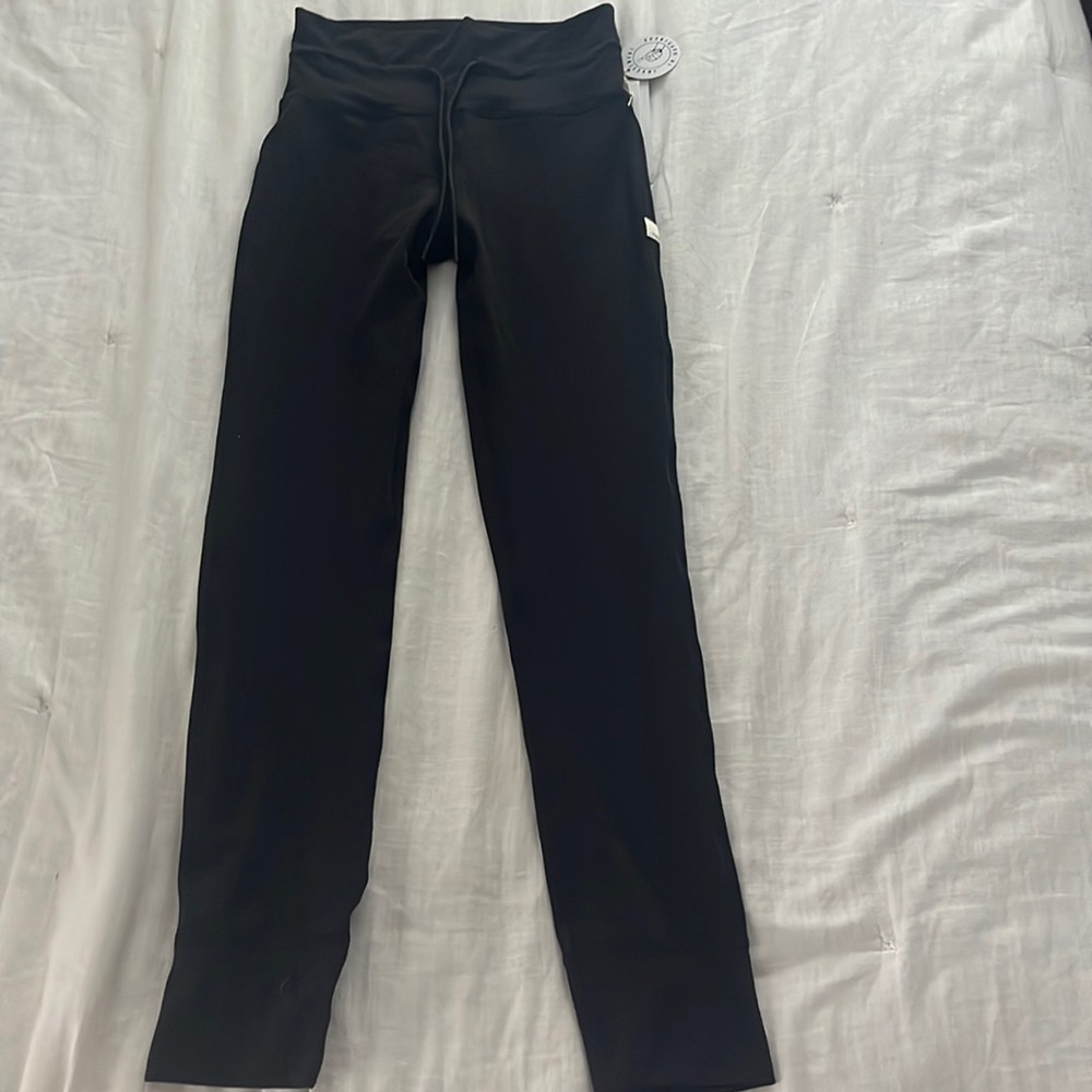 Vuori Black leggings